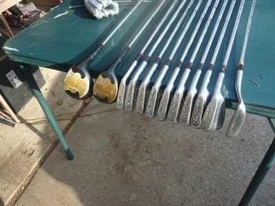 Juego de hierro modelo eléctrico Spalding Match Play vintage ~ 3-9 + madera + putter Foto 1 de 4