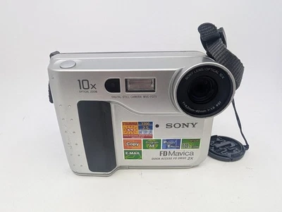 Sony Digital Camera Mavica MVC-FD75 0.4MP Silver Tested - Image 1 of 4