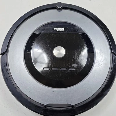 iRobot Roomba 865 Vuoto - Non Working, Per Parti - Immagine 1 di 4