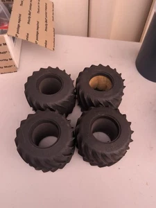 The Rumble Monstertruck Rennreifen RC4WD Z-T0015 Clod Buster Zugreifen RC - Bild 1 von 2