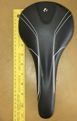 Sillín Bontrager 319793 asiento de bicicleta MTB usado/usado ENVÍO RÁPIDO 💨 Foto 1 de 4