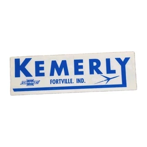 Calcomanía adhesiva emblema concesionario de automóviles Chevrolet Kemerly vintage nueva en stock Fortville, IN - Imagen 1 de 3