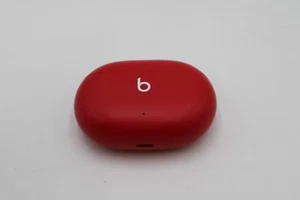Auriculares inalámbricos Beats by Dr. Dre Studio Buds A2514 MJ503LL/A rojos - Imagen 1 de 6
