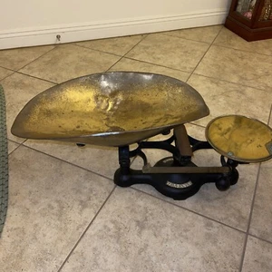 Estate find.. VINTAGE FAIRBANKS BRASS BASKET SCALE .. - Picture 1 of 7