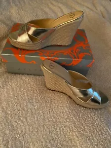 womens wedge sandals sze 7 1/2 - Picture 1 of 3