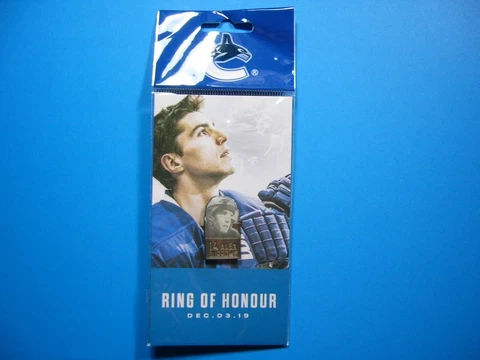 2019 ALEXANDER ALEX BURROWS RING OF HONOUR HOCKEY PIN BUTTON VANCOUVER CANUCKS Cover