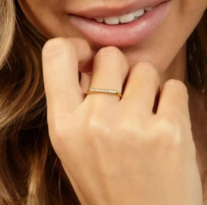 Anillo con barra de diamantes de oro liso 14K anillo con banda de diamantes para mujer regalo de San Valentín NS4. - Imagen 1 de 24