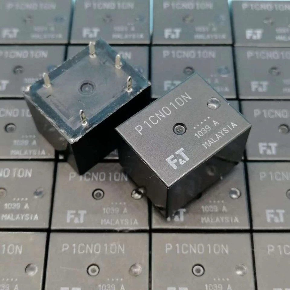 Fujistu P1CN010N Automotive Relay 5 Pins - Image 1 of 1