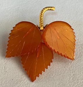Amber Leaves Brooch 60s Baltic Honey Amber Three Leafs Hallmark ЯК Gold Filled - Picture 1 of 4