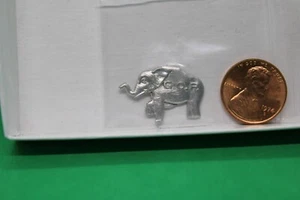 Vintage Political lapel pin - GOP Elephant silver color - Picture 1 of 2
