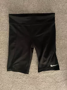 Nike Volleyball or Bike spandex shorties. Size medium Girl or boy unisex - Picture 1 of 4