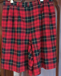Vintage Pendleton Shorts Womens 14 P 100% Wool Wallace Tartan Red Black - Picture 1 of 8