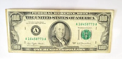 1977 $100 One Hundred Dollar Bill, Federal Reserve Note, Serial # A16458773A - Image 1 of 2