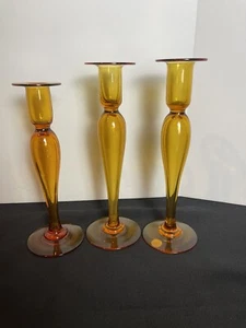 Juego de 3 candelabros de vidrio ámbar Pairpoint vidrio soplado arte vidrio - Imagen 1 de 10