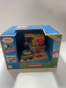 Cargo Transfer - LC99351 Thomas & Friends Wooden Railway by Learning Curve - New - Picture 1 of 6