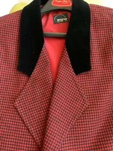 Vintage BOGNER Red and Blk Checked Wool Coat Velvet Collar W. Germany sz 6-8 - Picture 1 of 9