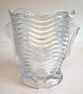 Duncan Miller Glass Co. Karibik Art Deco gewellte Vase ausgestellte Griffe 6,5" hoch - Bild 1 von 9
