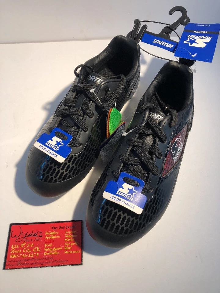 Starter Color Change Soccer Shoes Cleats Size 4 - Image 1 of 4