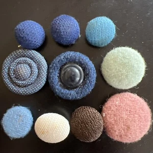 Vintage 10 Cloth Fabric Tufted Buttons Art Craft Bulk Lot Unique Retro Medium - Picture 1 of 7