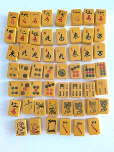 60 Vintage Mah Jong Fliesen blickdicht Butterscotch Catalin Bakelit 1/2" dick Drache - Bild 1 von 22
