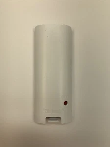 Nintendo Wii OEM Replacement Controller Battery Cover - White w/ Sync Button - Picture 1 of 2