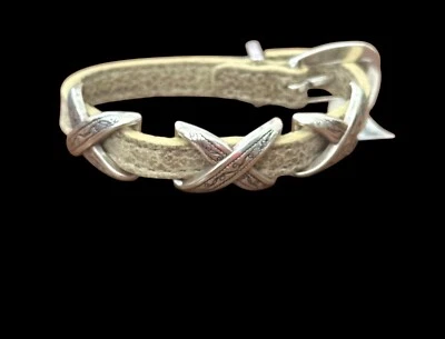 Brazalete Bandido Grabado Brighton Kriss Kross - Tostado - Hebilla - Cuero - Color Plata Foto 1 de 4