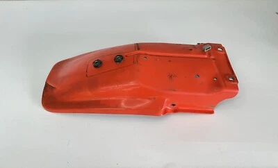 Guardabarros trasero OEM 1985 85 HONDA XR250R XR 250/84-85 XR200R 80100-KK0-000ZA Foto 1 de 4