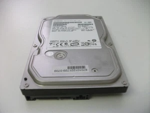 Hitachi HDT721025SLA380 0A39942 250Gb 3,5" Interne SATA Festplatte - Bild 1 von 1