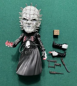 Mezco Stylized Hellraiser PINHEAD Action Figure with Accessories - Picture 1 of 1