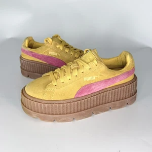 Puma Fenty Cleated Creeper Suede Plateau Sneaker gelb Damen 5,5 / Jugend 4 - Bild 1 von 13