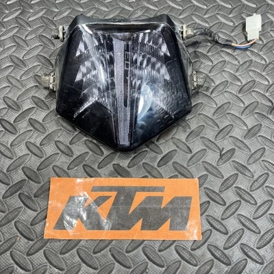 KTM 390 125 250 Duke 2017 2018 2019 2020 tail taillight rear brake light lamp Foto 1 de 4