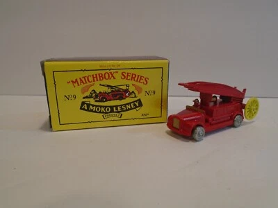 Matchbox 9 Dennis Fire Escape - 1986 nMINT MOKO in Box - Image 1 of 4