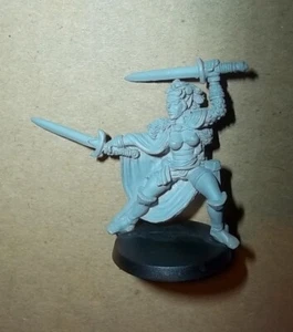 Ral Partha Earthdawn Me'gana Mujer Elfo Swordmaster Fuera de Stock - Imagen 1 de 1