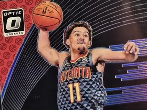 Trae Young - 2018 Panini Optic - "The Rookies" azul SSP/49 - PSA 10 🔥  - Imagen 1 de 6