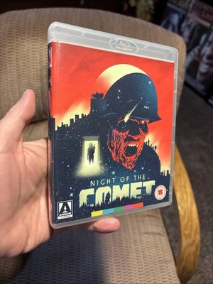 NIGHT OF THE COMET (Blu Ray, DVD) Arrow Video Limited w Booklet.  REGION B/2. Foto 1 de 4