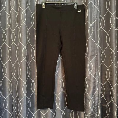 Calvin Klein Women's Pants - Size Medium  - Preowned - Excellent Condition - Image 1 of 4