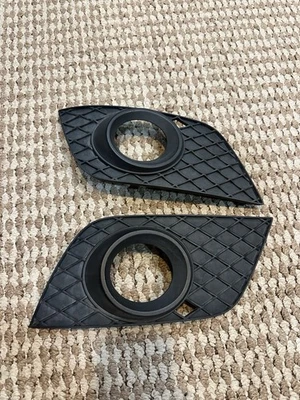 Juego de embellecedores de luces antiniebla para Mercedes Benz ML350 2008-2011 izquierda y derecha 2 piezas OEM Foto 1 de 3