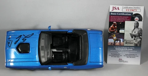 JAY LENO SIGNED 1:24 SCALE 70s DODGE CHALLENGER DIECAST CAR TONIGHT SHOW JSA COA Cover