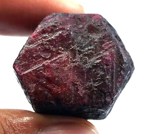Piedra preciosa áspera rubí roja de aspecto maravilloso exquisita de 177 quilates mejor oferta - Imagen 1 de 3