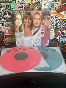 OLIVIA NEWTON JOHN Greatest Hits 1971-1982 VG++ 2LP PINK/BLUE VINYL W/HYPE - Picture 1 of 6