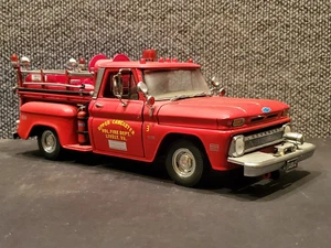 1965 Chevy C20 Firetruck Virginia Pickup Truck 1:18 Scale Chevrolet Sun Star Red - Picture 1 of 12
