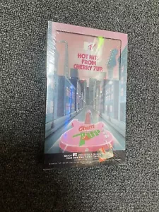HOT HITS FROM CHERRY 7UP Music Cassette Sealed! New! RARE! 1988 - Imagen 1 de 2