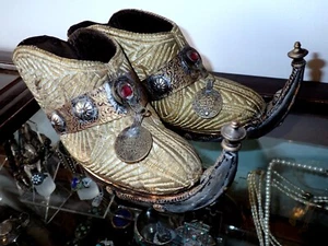 Morocco Ceremonial Shoes Gold Thread Metal Embroidery Wedding Antique - Picture 1 of 11