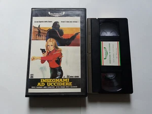 Insegnami ad uccidere (Karate Girl, 1973) VHS New Pentax Orhan Aksoy, Filiz Akin - Imagen 1 de 1