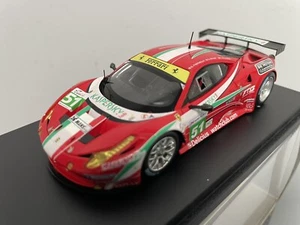 FERRARI F458 ITALIA GT 2 24 H LE MANS DE 2011 AU 1:43 SCALE TSM11FJ018 TRUESCALE - Foto 1 di 3