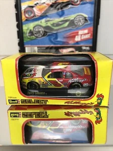 Revell Select 1:64 Kelloggs Racing #5 Terry Labonte 1998 Die Cast - Picture 1 of 7