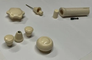 VW BUG /BEETLE 8 PC DASH KNOB SET, ALL MATCHING IVORY COLOR T-1 62-67,RESTO QLTY - Picture 1 of 3