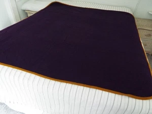 Vintage Butwin Wolldecke, lila/goldfarbener Rand ohne Monogramm - Bild 1 von 2