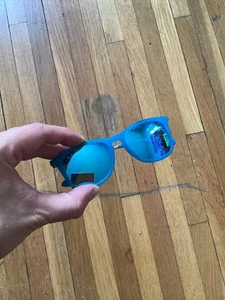 Luxe Ray-Ban Kids Solid Blue Gradient Avaitor Sunglasses RJ9063S-7011,Flaws - Picture 1 of 4