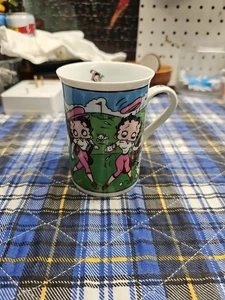 Betty Boop Cup Danbury Mint “ Betty On The Links” Fine Porcelain Mug Mint  - Picture 1 of 13